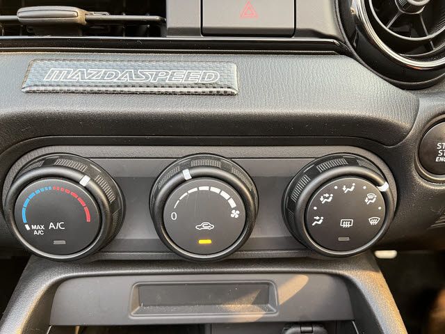 MAZDA ROADSTER 2016 Image 31