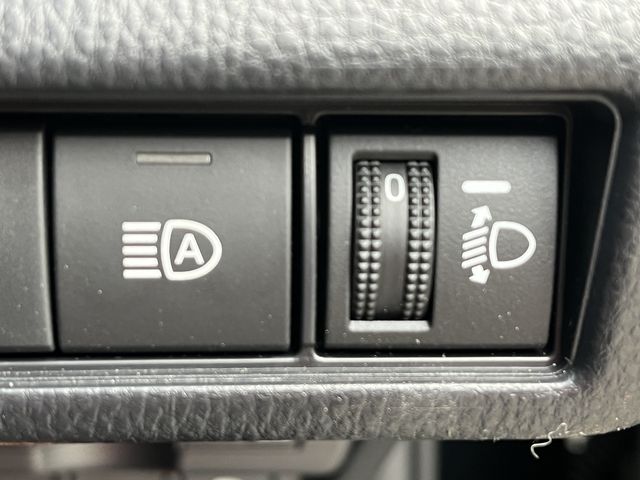 TOYOTA PRIUS 2025 Image 31