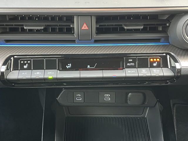 TOYOTA PRIUS 2025 Image 31