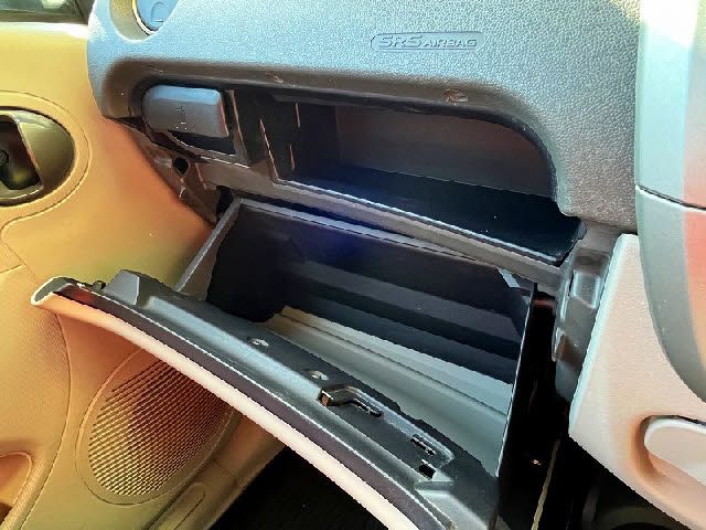 MITSUBISHI I 2011 Image 31