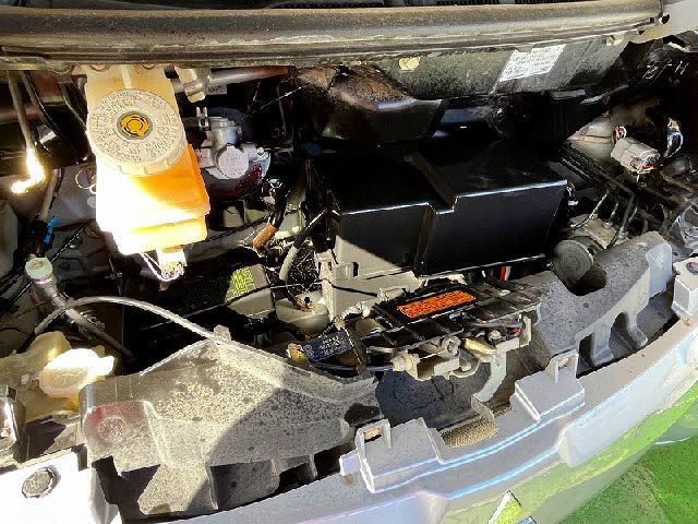 MITSUBISHI I 2011 Image 31