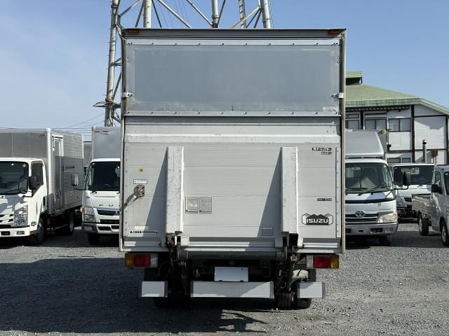 ISUZU ELF 2005 Image 31