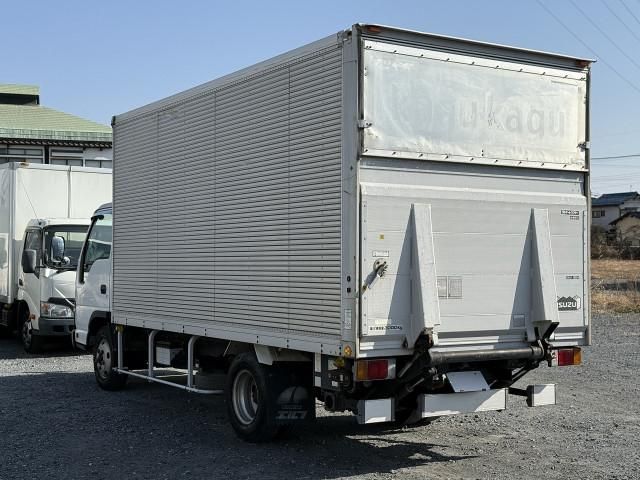 ISUZU ELF 2005 Image 31