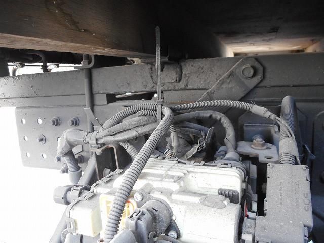 MITSUBISHI CANTER 2013 Image 31