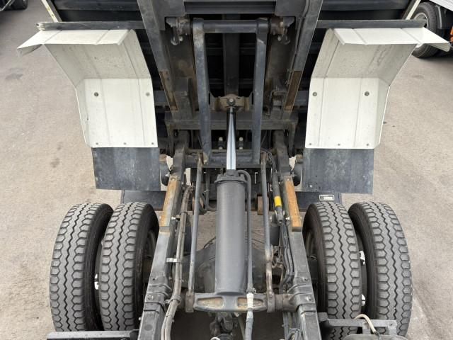 HINO DUTRO 2019 Image 31