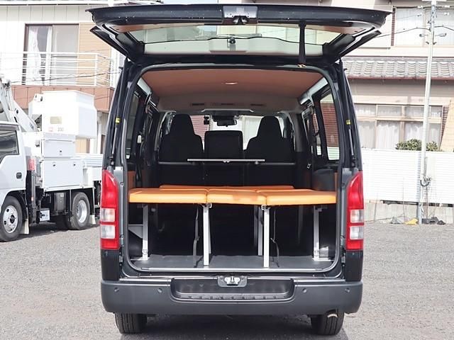 TOYOTA HIACE VAN 2WD 2023 Image 31