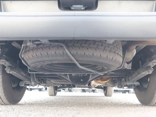 TOYOTA HIACE VAN 2WD 2023 Image 31