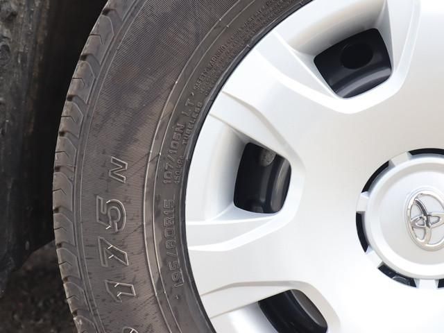 TOYOTA HIACE VAN 2WD 2023 Image 31