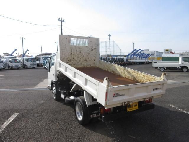 ISUZU ELF 2023 Image 31