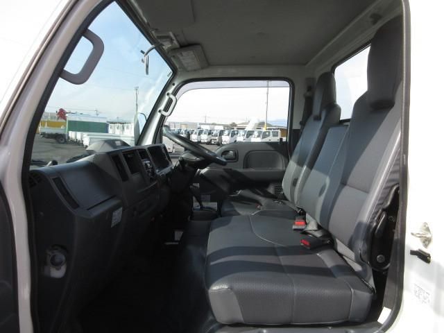 ISUZU ELF 2023 Image 31