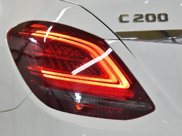 MERCEDES BENZ C CLAS 2020 Image 31