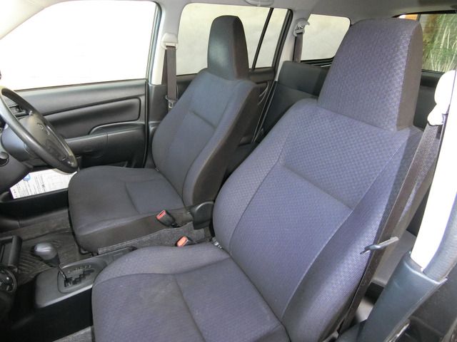 TOYOTA SUCCEED VAN HYBRID 2019 Image 31