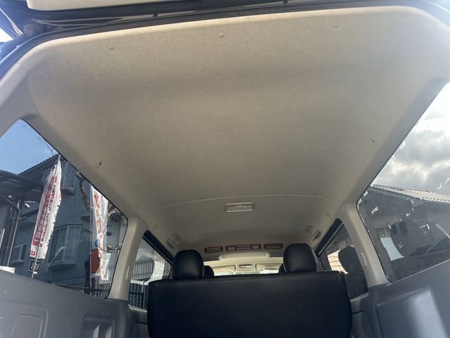 TOYOTA HIACE VAN 4WD 2007 Image 31