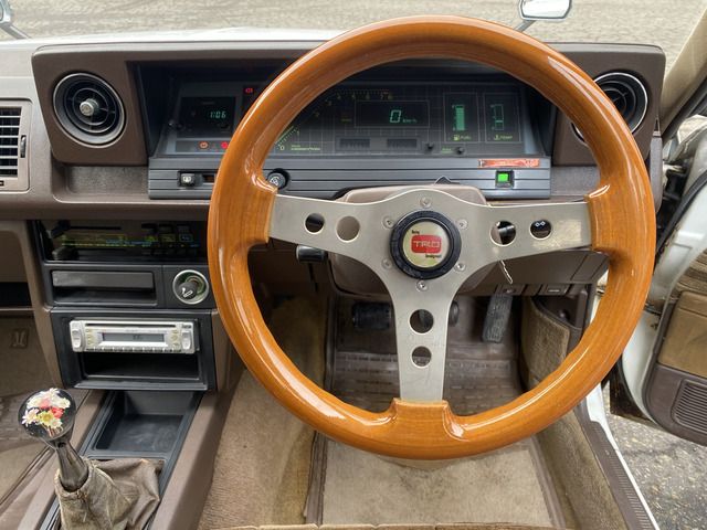 TOYOTA CRESTA 1983 Image 31