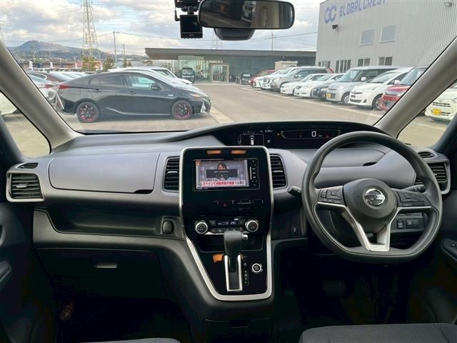 NISSAN SERENA  WG 2017 Image 31