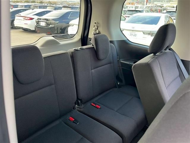 NISSAN SERENA  WG 2017 Image 31