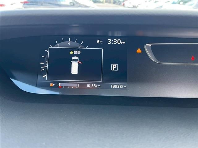 NISSAN SERENA  WG 2017 Image 31