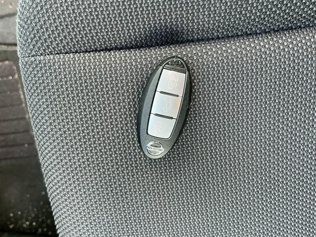 NISSAN SERENA  WG 2017 Image 31