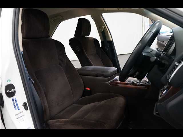 TOYOTA CROWN SEDAN HYBRID 2014 Image 31