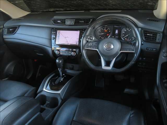 NISSAN X-TRAIL 2WD 2017 Image 31