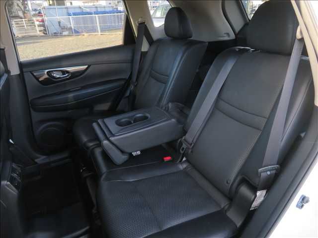 NISSAN X-TRAIL 2WD 2017 Image 31