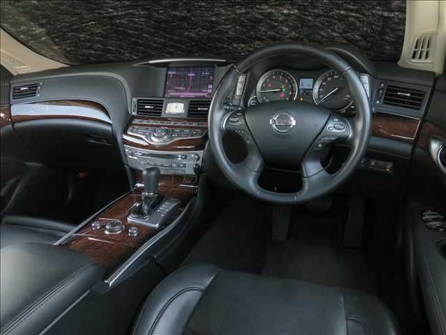 NISSAN FUGA HYBRID 2012 Image 31