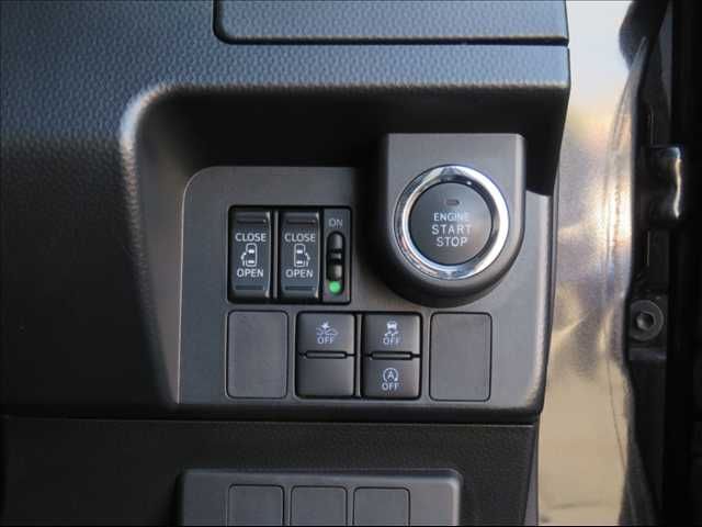 TOYOTA ROOMY 2018 Image 31