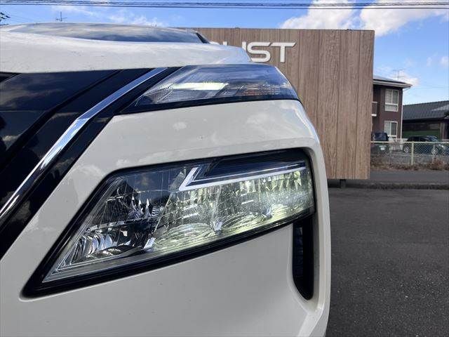 NISSAN X-TRAIL HYBRID 4WD 2022 Image 31