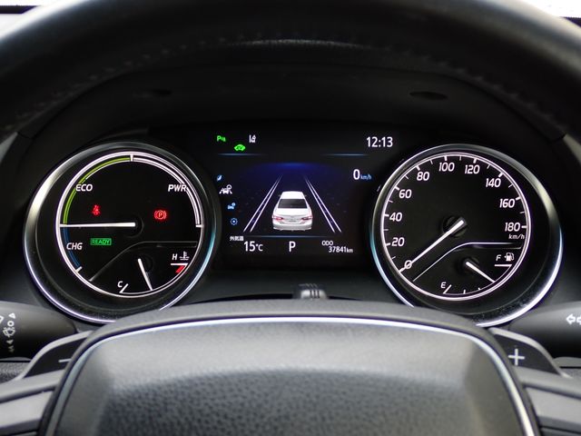 TOYOTA CAMRY HYBRID 2019 Image 31