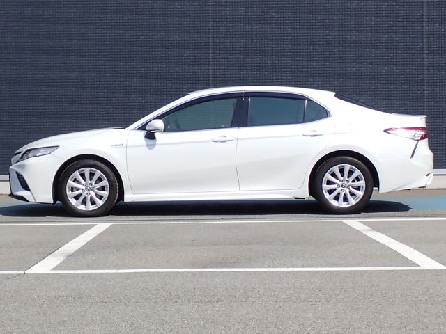 TOYOTA CAMRY HYBRID 2019 Image 31