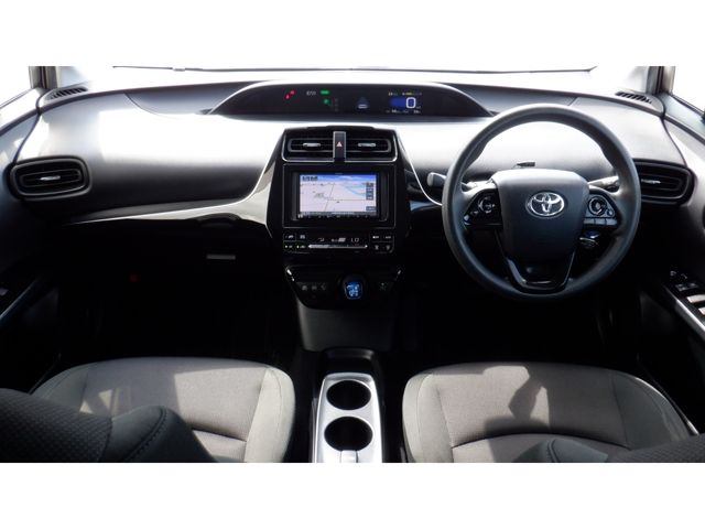 TOYOTA PRIUS 2020 Image 31