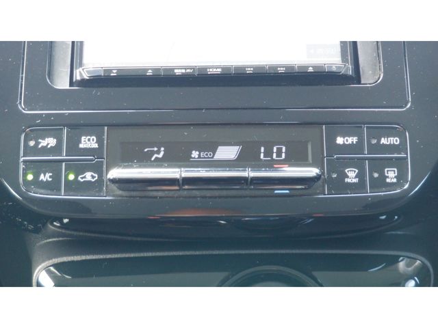 TOYOTA PRIUS 2020 Image 31