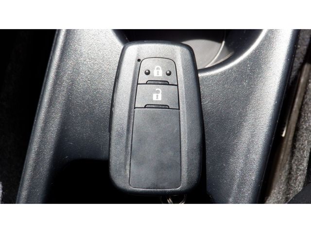TOYOTA PRIUS 2020 Image 31