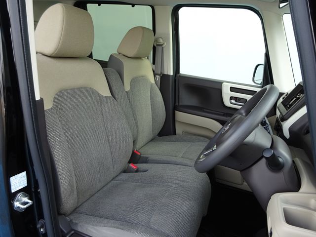 HONDA N BOX 2020 Image 31