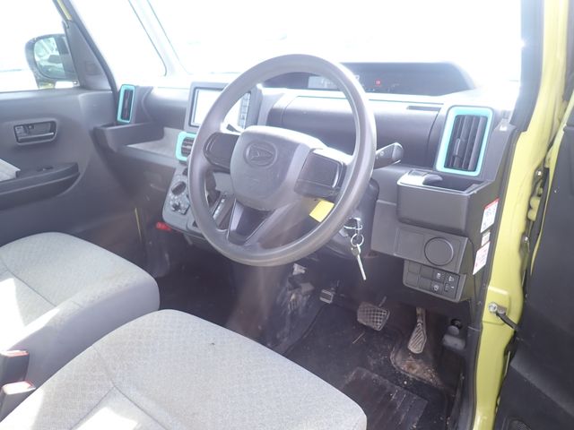 DAIHATSU TANTO 4WD 2021 Image 31