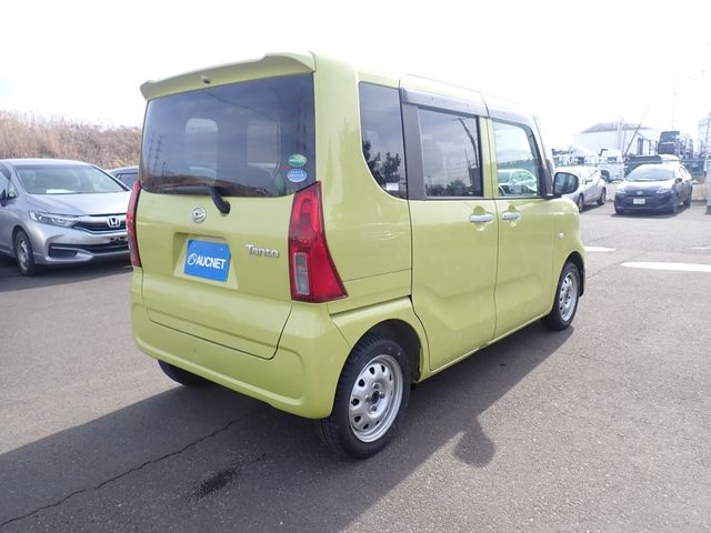 DAIHATSU TANTO 4WD 2021 Image 31