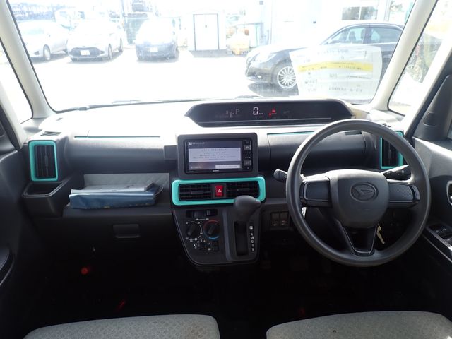 DAIHATSU TANTO 4WD 2021 Image 31