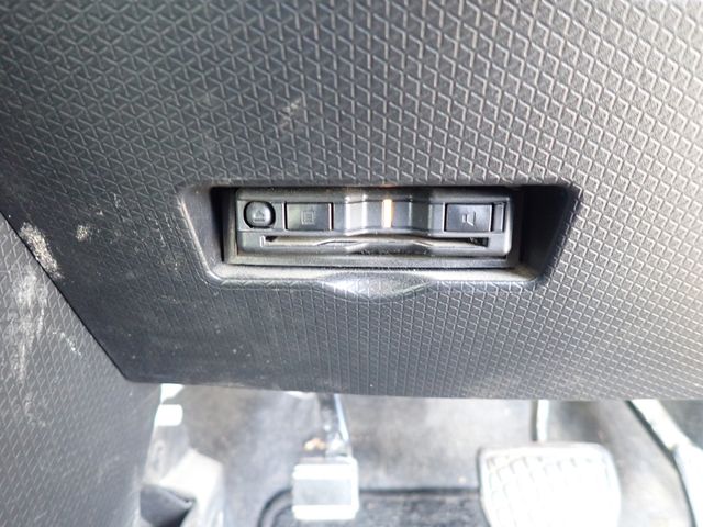 DAIHATSU TANTO 4WD 2021 Image 31