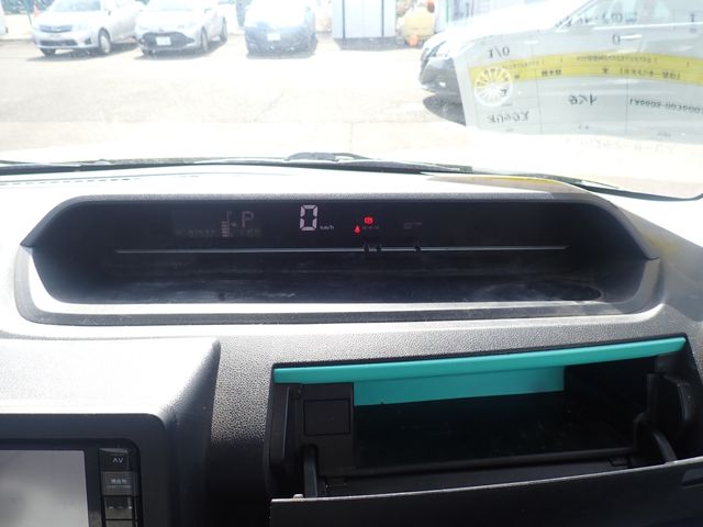 DAIHATSU TANTO 4WD 2021 Image 31