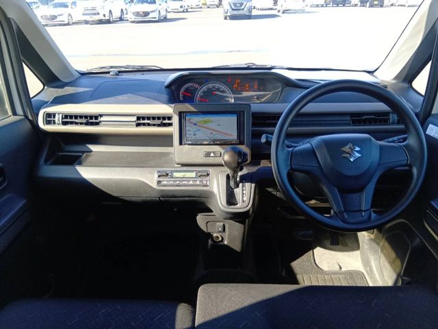 SUZUKI WAGON R 2021 Image 31