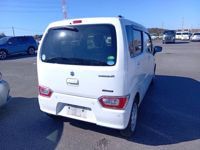 SUZUKI WAGON R 2021 Image 31