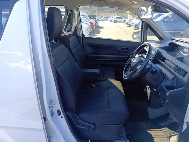 SUZUKI WAGON R 2021 Image 31