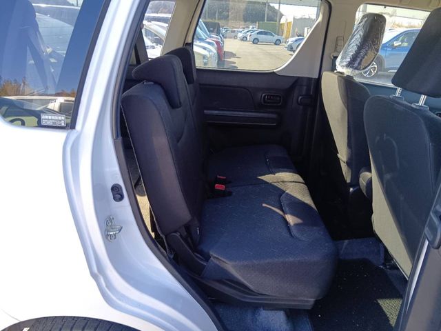 SUZUKI WAGON R 2021 Image 31