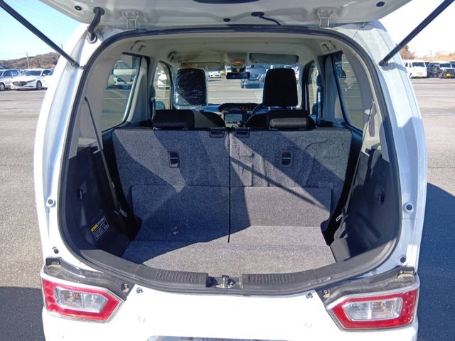 SUZUKI WAGON R 2021 Image 31