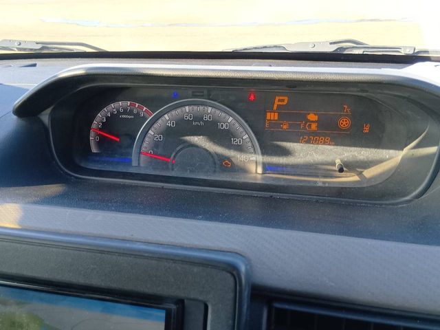 SUZUKI WAGON R 2021 Image 31