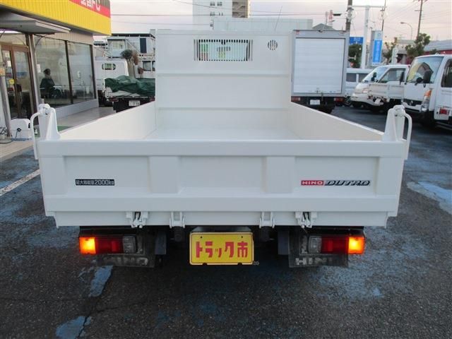 HINO DUTRO 2014 Image 31