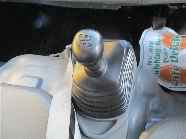 HINO DUTRO 2014 Image 31