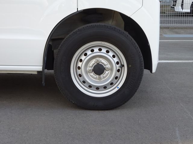 NISSAN NV100 CLIPPER 2022 Image 31