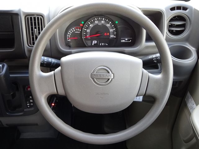 NISSAN NV100 CLIPPER 2022 Image 31