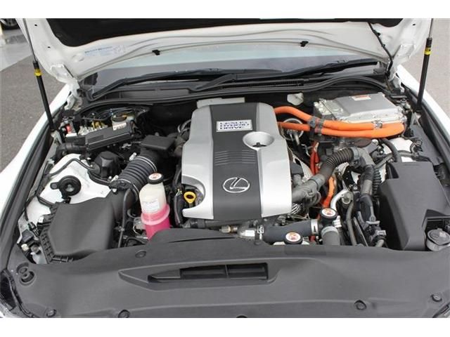 TOYOTA LEXUS IS300H 2017 Image 31